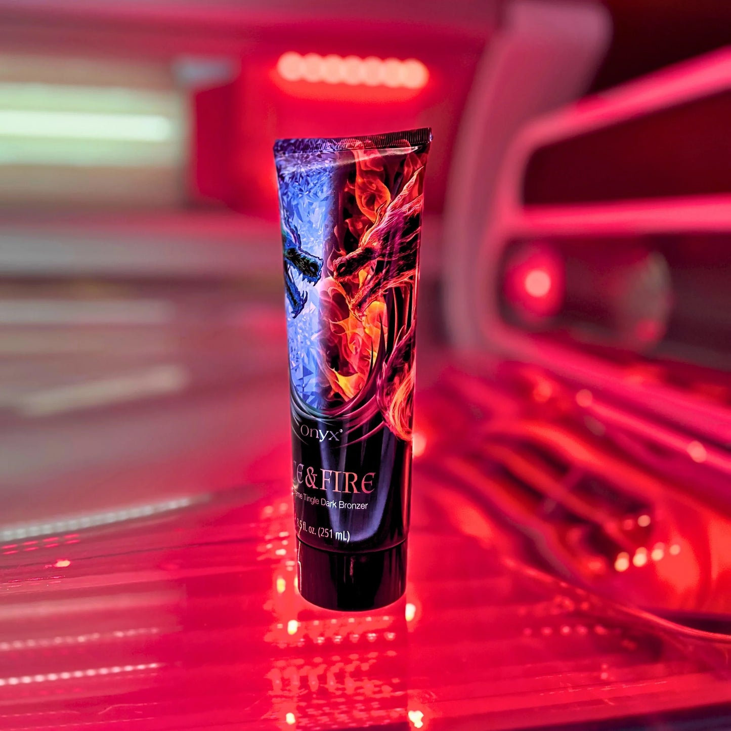 Ice & Fire loción colocada en solarium con luz roja