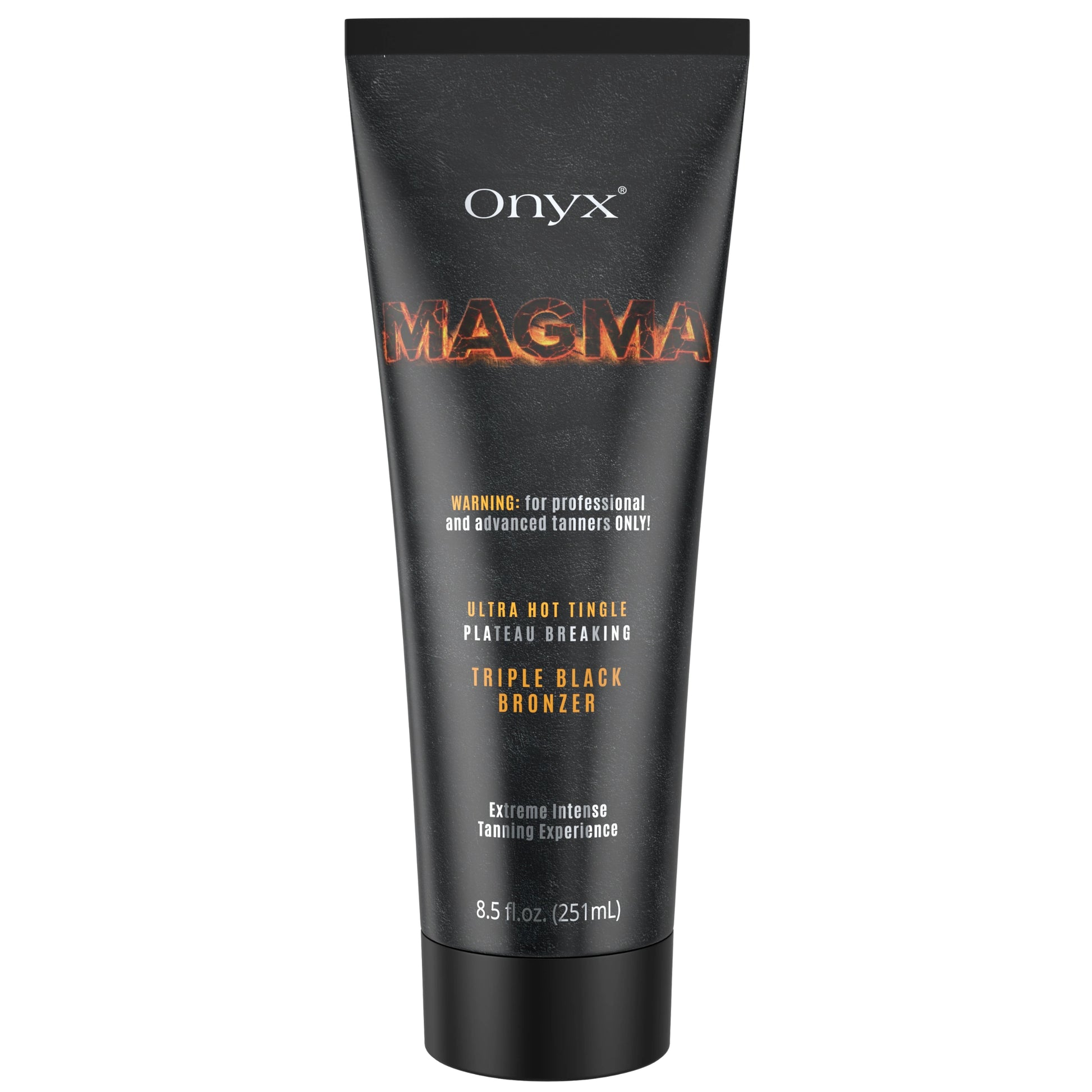 Imagen de producto recortada de la loción bronceadora Onyx Magma Tingle con diseño negro, inscripción de lava y advertencia para usuarias avanzadas